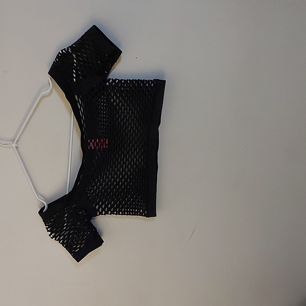 La Senza Mesh Half Top - Picture 6 of 6